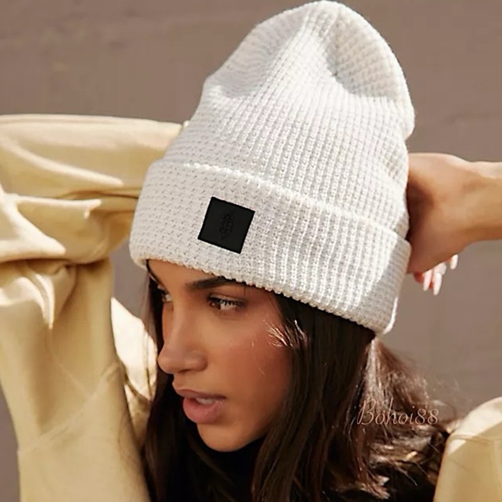 NEW Free People Let's Race Fleece-Lined Recycled
Yarn Beanie